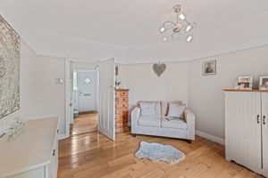 Sitting Room- click for photo gallery